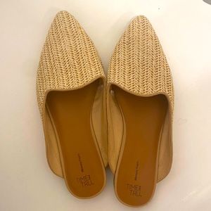 Time and Tru Woven Mules memory foam sole women’s  size 9